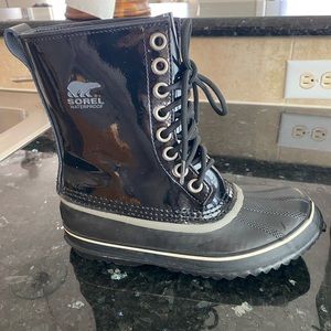 Womens Sorel waterproof winter boot